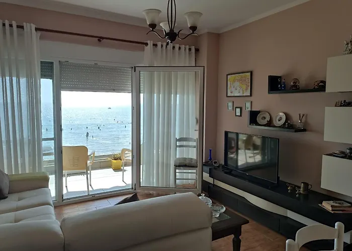 Seaside 公寓 Durrës